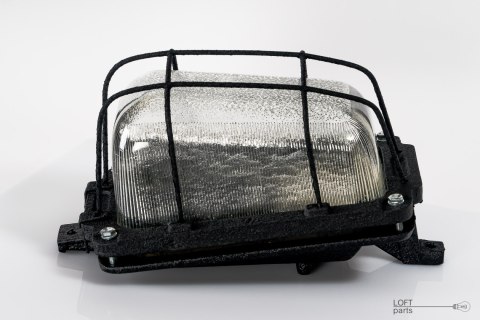 Lampa ścienna żeliwna w kolorze czarnym Lampa ścienna żeliwna w kolorze czarnym
