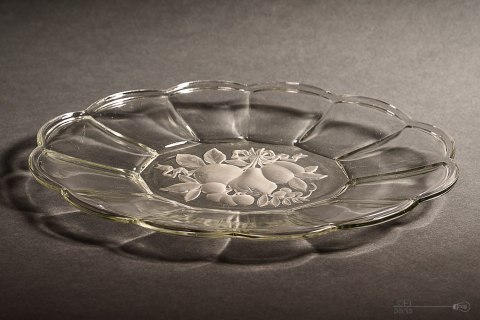 Glass platter