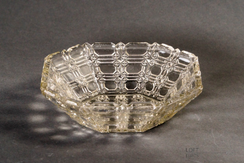 colorless octagonal bowl