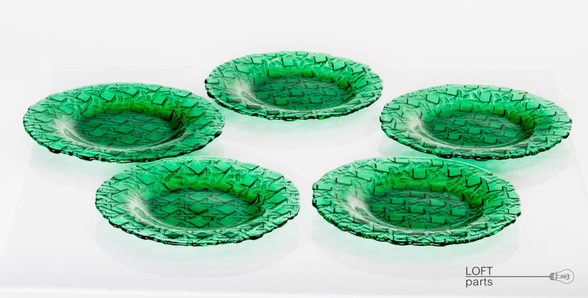 emerald plates grille