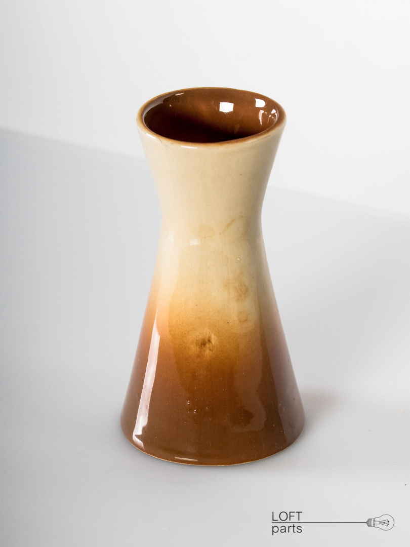 small vase tułowice
