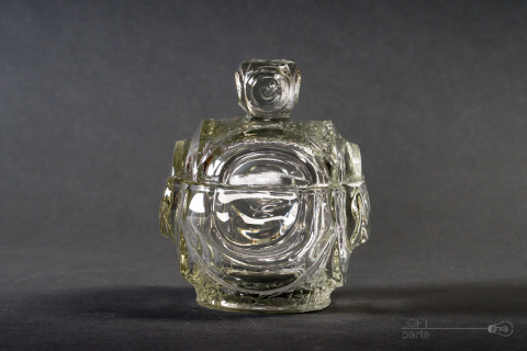 chocolate box art deco glassworks hydrangea