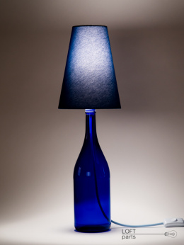 Lamp with lampshade