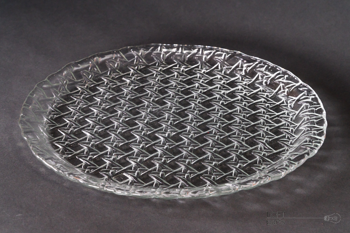 plate grille glassworks ząbkowice