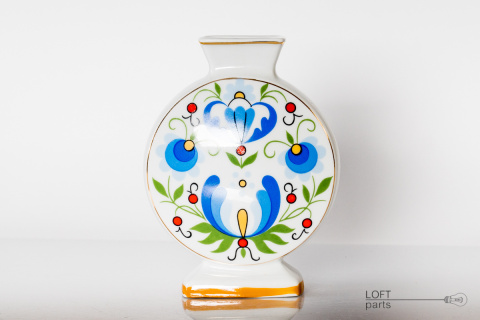 Lubiana porcelain vase