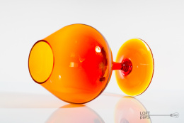 Glass HSA Barbara proj. Prof. Zbigniew Horbowy