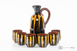 Carafe with glasses