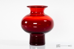 Vase ''Cynthia'' HSA Barbara designed by Barbara. Prof. Zbigniew Horbowy
