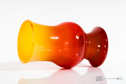 HS Sudety vase designed by Prof. Zbigniew Horbowy