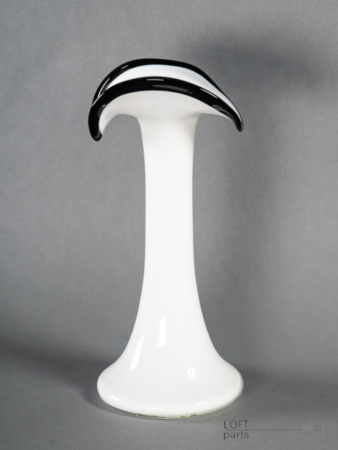 Napoleon vase Glassworks Tarnowiec Napoleon vase Glassworks Tarnowiec