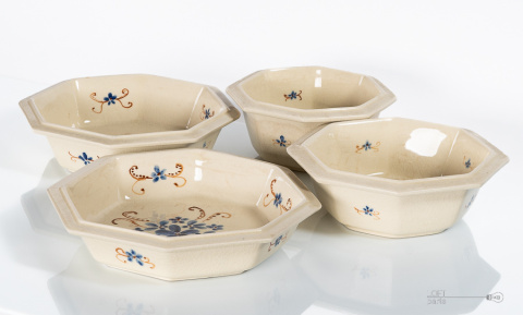 komplet starych ceramicznych misek komplet starych ceramicznych misek