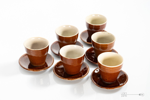 komplet sześciu ceramicznych kubków vintage komplet sześciu ceramicznych kubków vintage