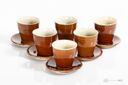A set of ceramic mugs with saucers Cepelia