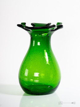 Emerald Vase Stag Glassworks Tarnowiec