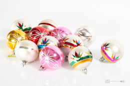 A set of Christmas tree baubles PRL