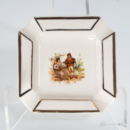 Ćmielów porcelain ashtray
