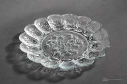Easter platter Ząbkowice Glassworks