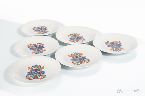 Polish porcelain of the People's Republic of Poland Polish porcelain of the People's Republic of Poland