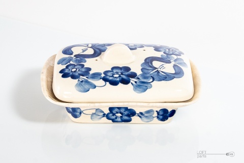 Vintage butter dish faience