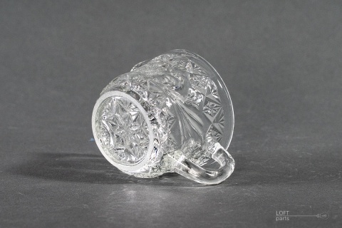 polskie szkło prasowane