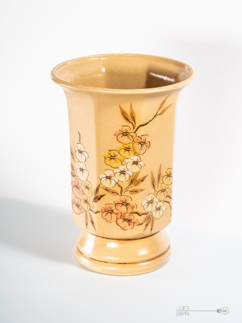 Vase by Bronisław Wolanin