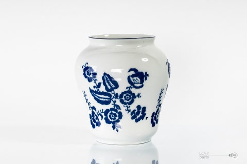 Porcelain Vase Bogucice