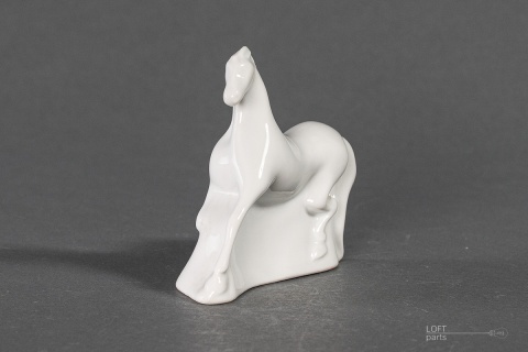 porcelain figurine of the People's Republic of Poland