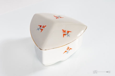 porcelanowe puzderko art deco