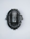 Lampa ścienna żeliwna w kolorze zielonym