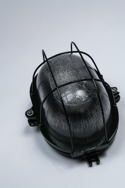 Lampa ścienna żeliwna w kolorze zielonym Lampa ścienna żeliwna w kolorze zielonym