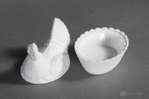 polskie szkło prasowane