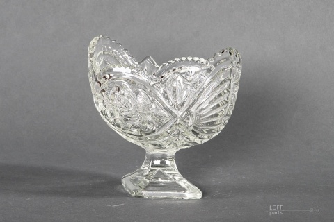 jardiniere with rose hortensja