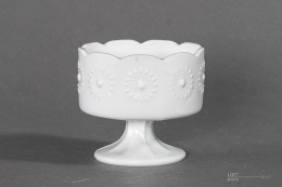 pucharek stokrotki huta szkła ząbkowice