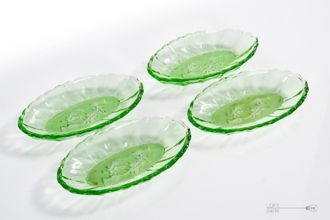 green herring plates 1279 zabkowice glassworks