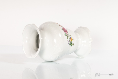 Polish porcelain