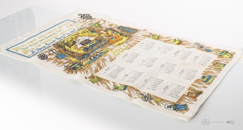 wall calendar linen