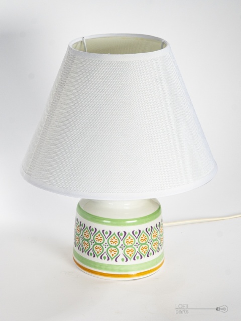 ceramiczna lampa z abażurem