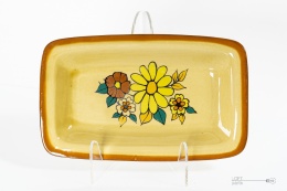 porcelitowa patera tułowice kwiaty