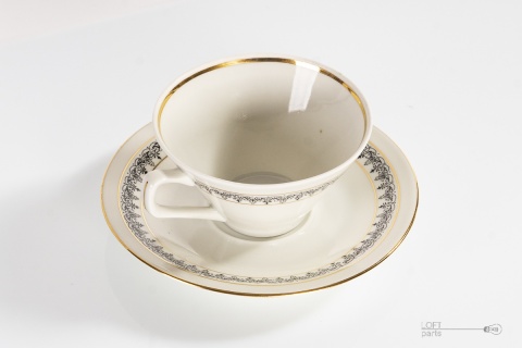 filiżanka ze spodkiek elżbieta porcelana chodzież