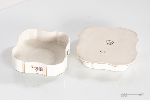ćmielów porcelain