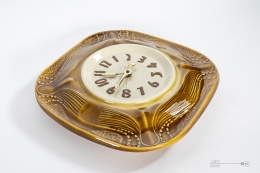 ceramic metron clock