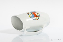 dzbanek porcelana chodzież