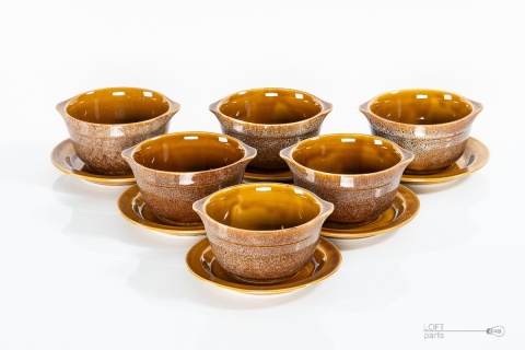 a set of soup bowls with saucers mirostowice