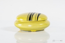 szkatułka porcelana chodzież