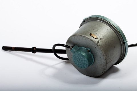 Lampa ze starego termometru przemysłowego Lampa ze starego termometru przemysłowego