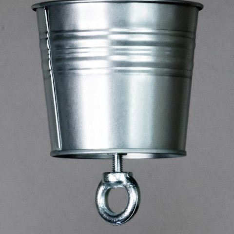 metalowa rozeta podsufitka loft lampa