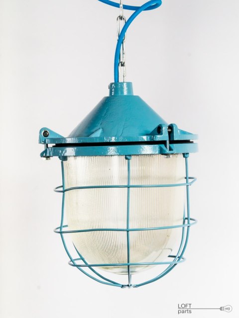 Lampa wisząca żeliwna Lampa wisząca żeliwna