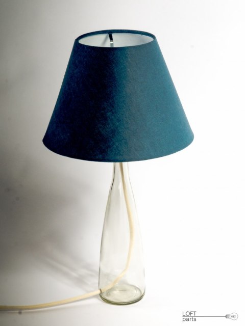 Lampa z abażurem Lampa z abażurem