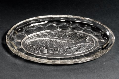 Herring plate 1224 Ząbkowice Glassworks